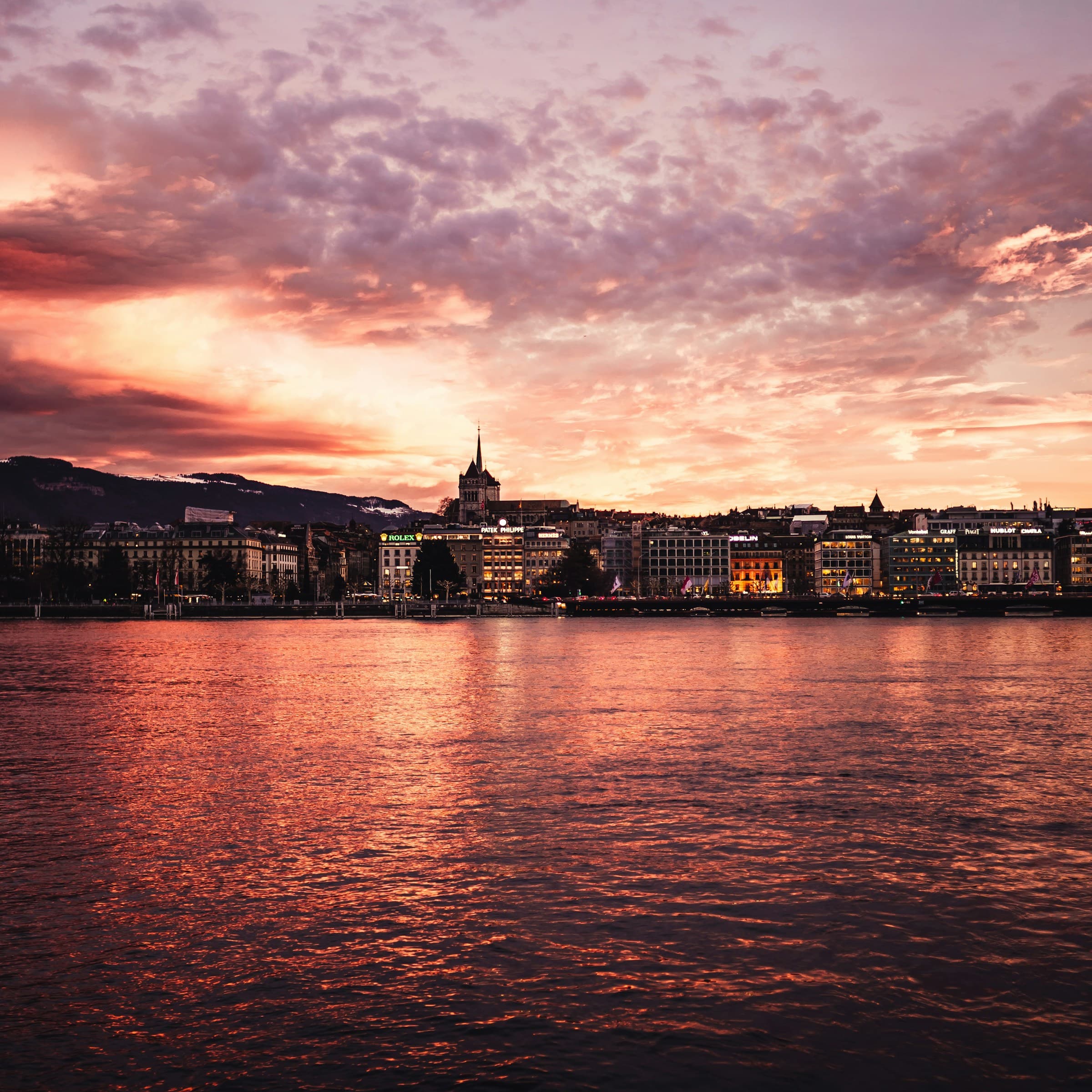 Genève au crépuscule